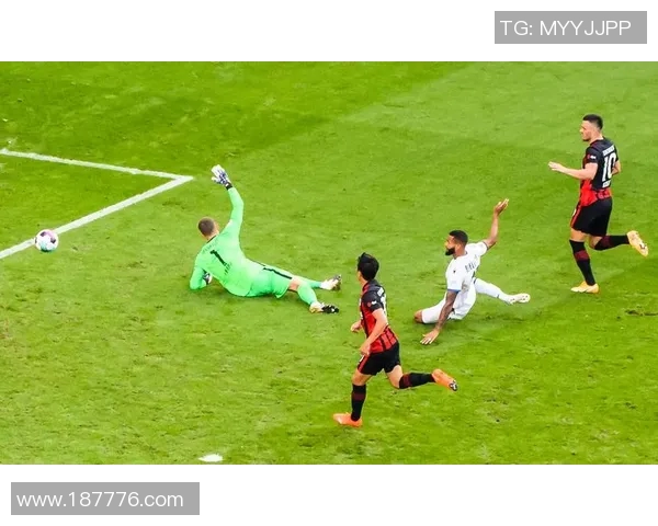 汉诺威客胜比勒费尔德,取得关键胜利! 汉诺威客胜比勒费尔德,取得关键胜利!